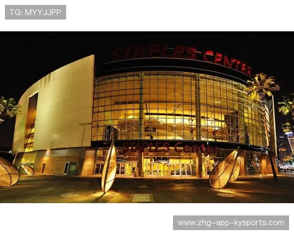 湖人球迷文化热情回归，主场氛围成为优势项