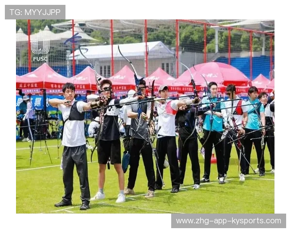 射箭学院加强青少年训练师资培养与示范课堂推广，射箭培训基地